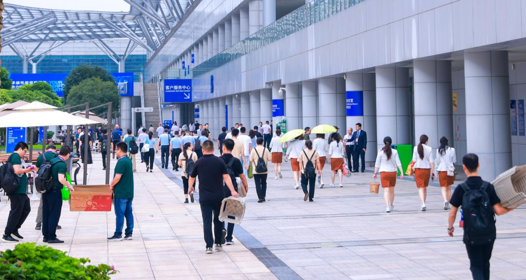 啟航新征程 點亮新賽道丨花花牛乳業(yè)集團參加第十四屆中國奶業(yè)大會暨D20峰會，榮獲“中國乳制品生產(chǎn)企業(yè)現(xiàn)代化等級5A級”評定殊榮