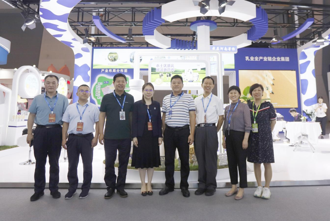 啟航新征程 點亮新賽道丨花花牛乳業(yè)集團參加第十四屆中國奶業(yè)大會暨D20峰會，榮獲“中國乳制品生產(chǎn)企業(yè)現(xiàn)代化等級5A級”評定殊榮