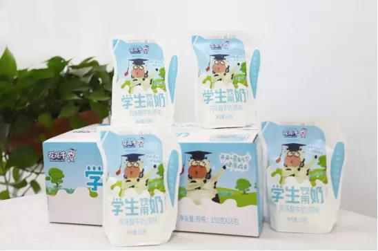 花花牛首款愛克林低溫學(xué)生飲用酸牛奶上市啦！??！