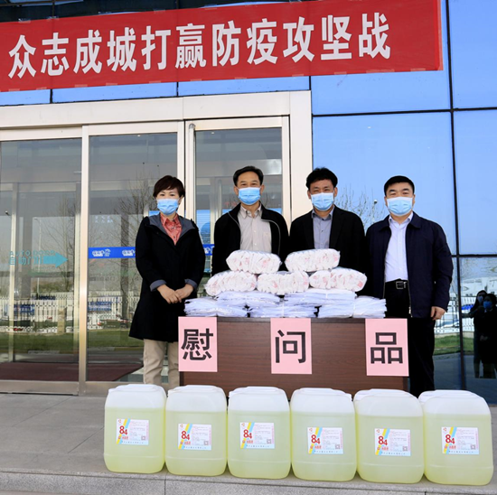 鄭州市人大副主任孫黎、市政府副市長(zhǎng)李喜安一行 蒞臨花花牛開展“三送一強(qiáng)”活動(dòng)